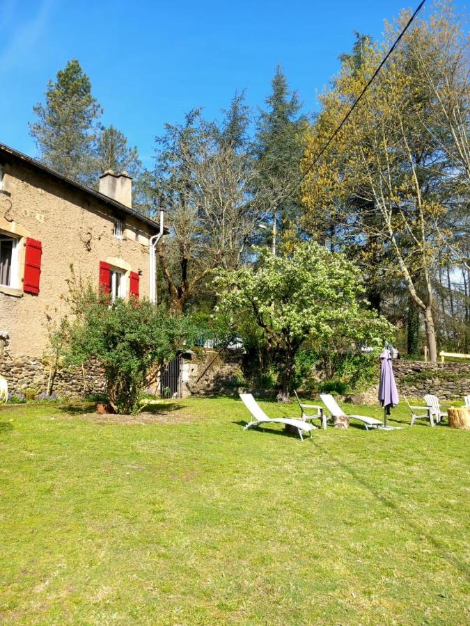 Cedres Bleus De Joany Chez Nathalie Viviez Exterior foto